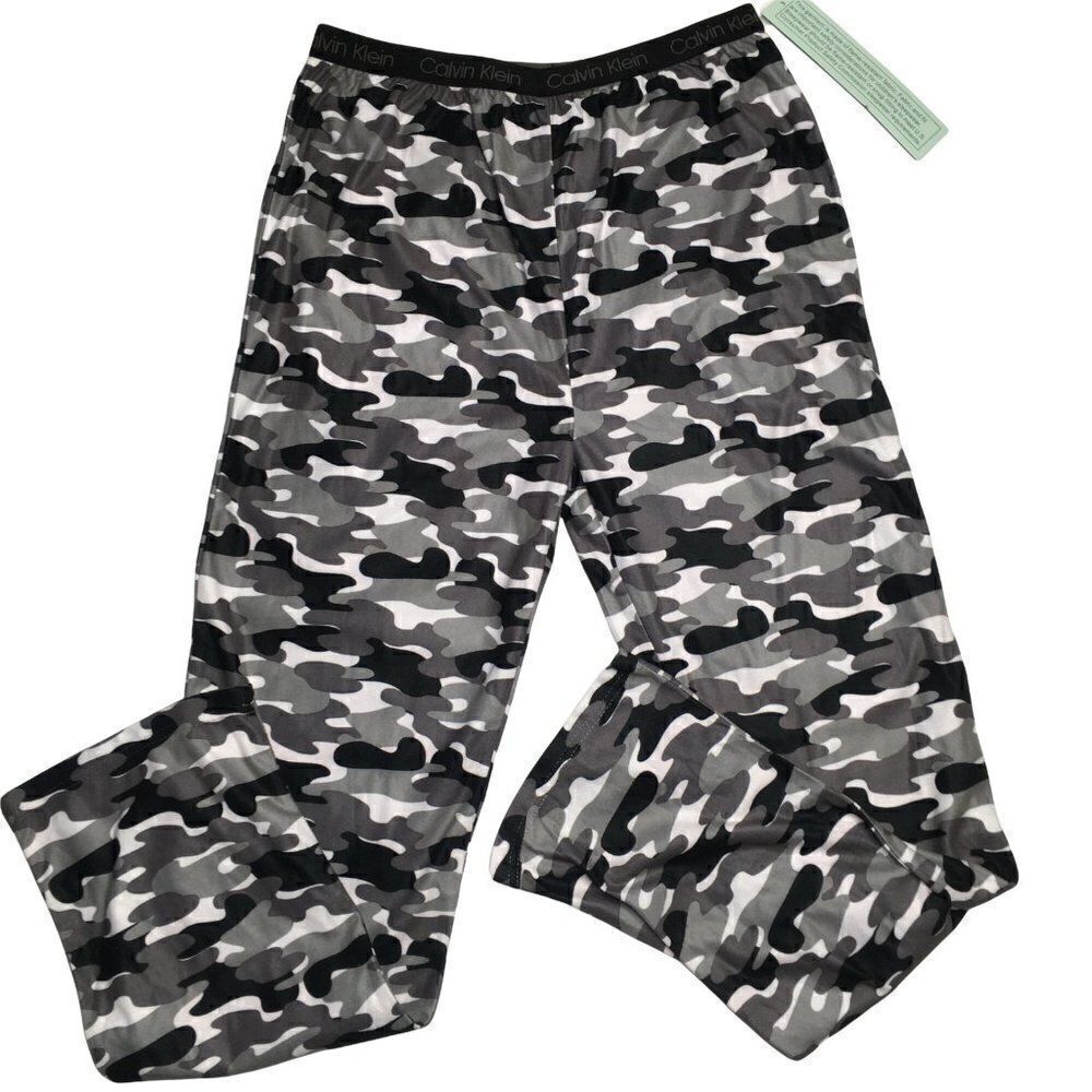 Calvin Klein CAMO pajama pants size XL